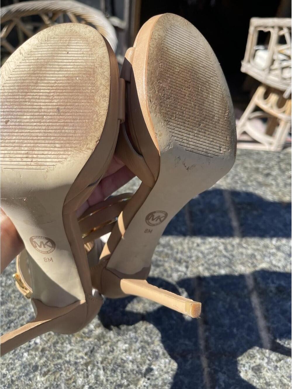 Michael Kors Nude Leather Sandal Ankle Strap Gold Back Zip Heel Women's 8 - Picture 4 of 8